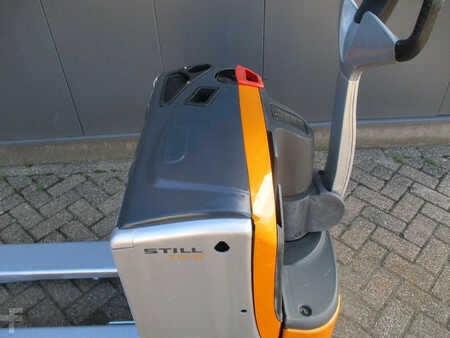Transpalettes éléctriques 2012  Still EXU 16 (4)