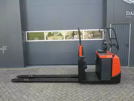 Horizontální vychystávací vozík 2019  Toyota OSE250 (1)