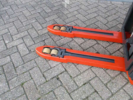 Magasemelésű béka 2020  Linde L14 (8)