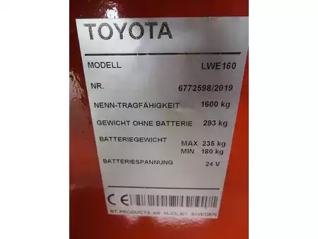 Transpaleta eléctrica 2019  Toyota LWE160 (10)
