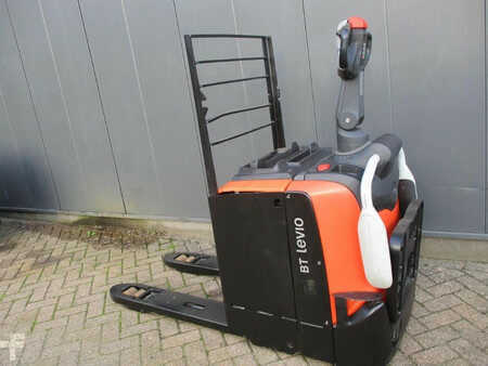 Transpallet elettrici 2018  Toyota LPE250 (3)