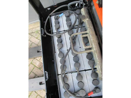 Transpallet elettrici 2018  Toyota LPE250 (8)