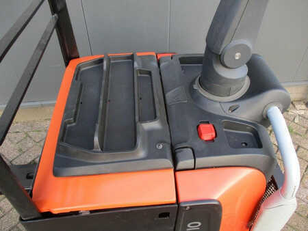 Transpallet elettrici 2018  Toyota LPE250 (8)