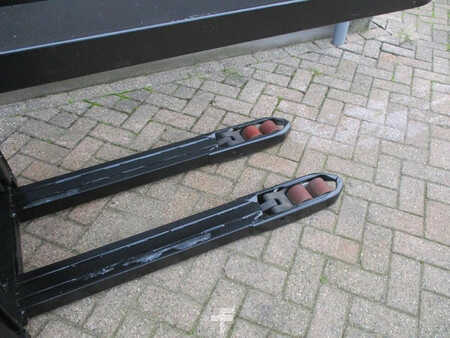 Stapelaars 2016  BT SPE 200L (11)