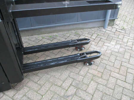 Stapelaars 2016  BT SPE 200L (12)