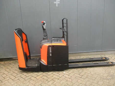 Electric Pallet Trucks 2015  BT LPE200 (1)