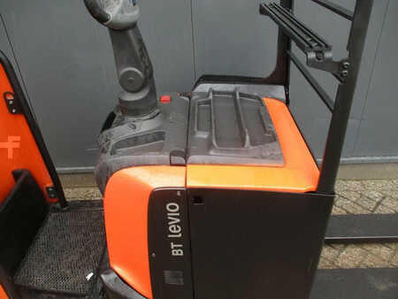 Electric Pallet Trucks 2015  BT LPE200 (5)