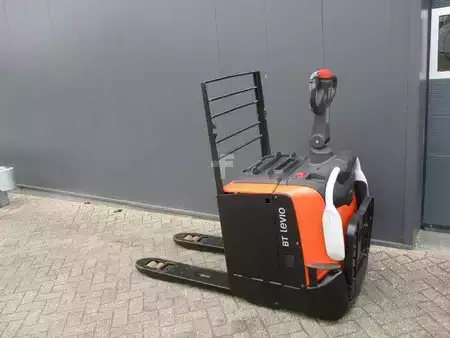 Transpallet elettrici 2018  Toyota LPE250 (3)