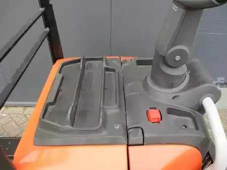 Transpallet elettrici 2018  Toyota LPE250 (7)