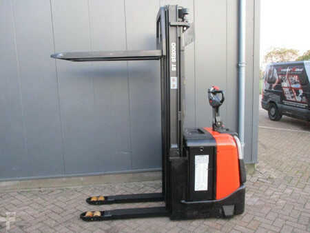 Stapelaars 2007  BT SPE125 (3)