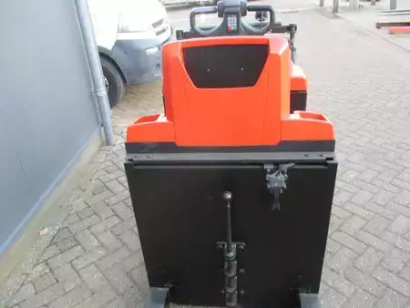 Wózki systemowe do implementacji 2018  Toyota TSE300 Tracto (8)
