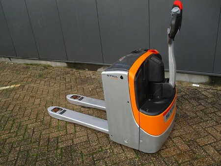 Elektrische palletwagens 2012  Still EXU16 (1) 