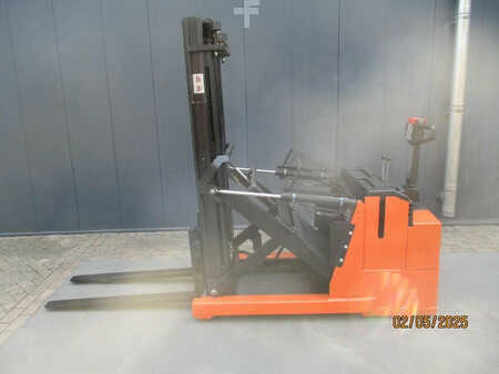 Reachstacker 2011  BT RWE 120 (4)