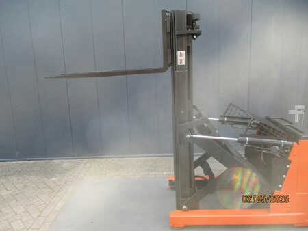 Reachstacker 2011  BT RWE 120 (5)