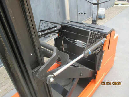 Reachstacker 2011  BT RWE 120 (8)