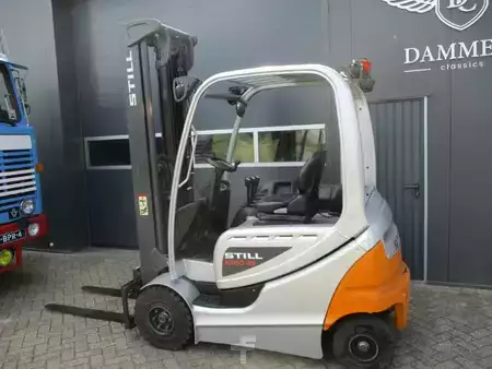 Chariots électriques à 4 roues 2018  Still RX 60-25 (3)