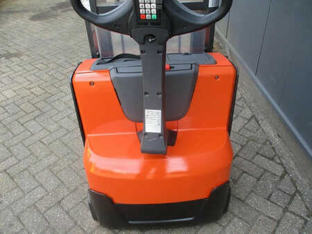 Stacker pedestre 2014  BT SWE 200D (2)