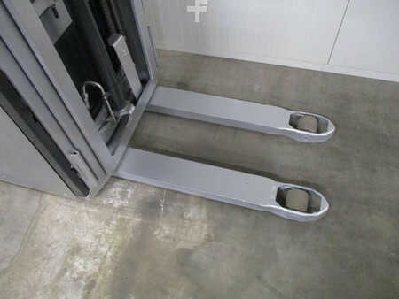 Stapelaars 2020  Still EXV SF16 (5)