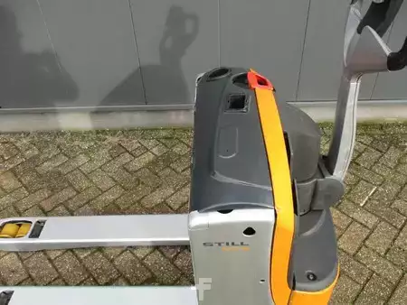 Elektromos emelőkocsik 2016  Still EXU16 (7)