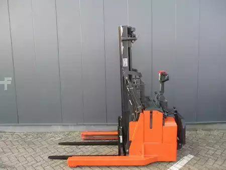 Pinontavaunu 2012  Toyota RWE120 (1)