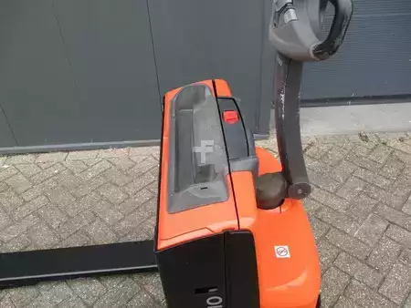 Transpallet elettrici 2020  Toyota LWE140 (5)