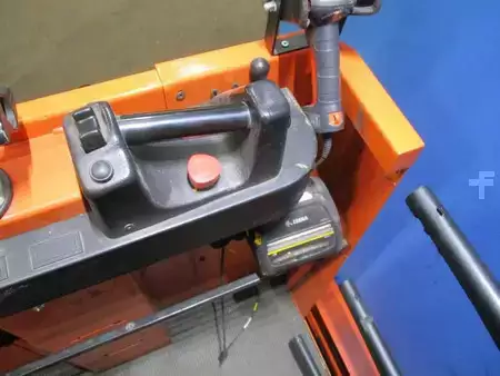 Pystysuora ordreplukker 2019  Toyota OME 100M (11)