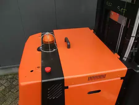 Pystysuora ordreplukker 2019  Toyota OME 100M (6)