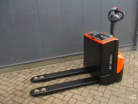 Niederhubwagen 2014  BT LWE 160 (2)