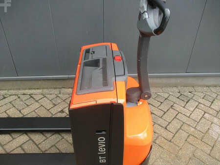 Niederhubwagen 2014  BT LWE 160 (7)