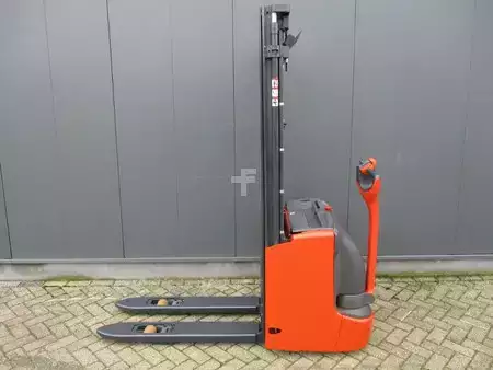 Pinontavaunu 2016  Linde L12i (1)