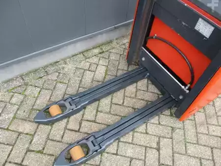 Pinontavaunu 2016  Linde L12i (7)