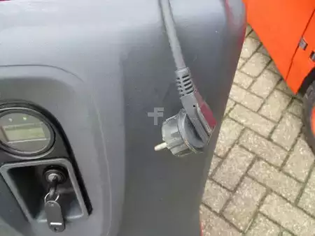 Pinontavaunu 2016  Linde L12i (9)