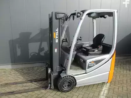 Elektromos 3 kerekű 2018  Still RX20-14C (2)