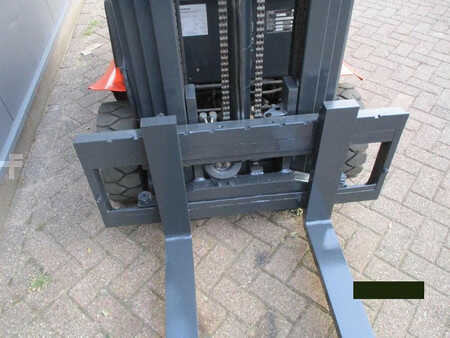 Elektryczne 3-kołowe 1995  Linde E12 (8)