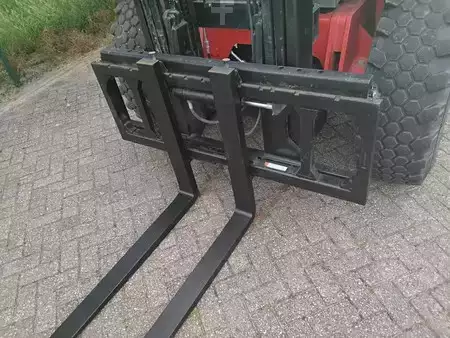 Empilhador diesel 2017  Manitou M26-2 P ST3B S4-EU (7)