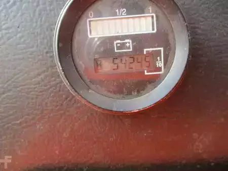 Pinontavaunu 2011  Toyota RWE120 (13)