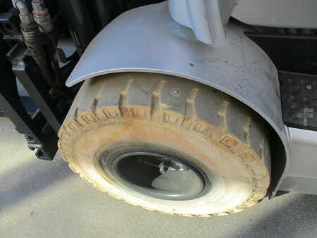 Electric - 4 wheels 2014  Still RX 60-25 (11)