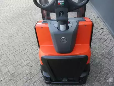 Hochhubwagen 2011  BT SWE120 (7)