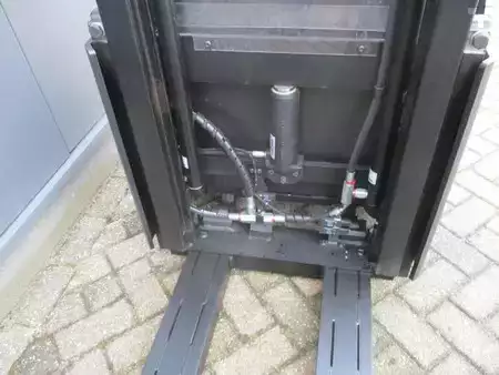 Pallestabler 2018  Toyota SWE140L (11)