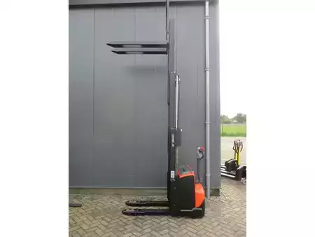 Pallestabler 2018  Toyota SWE140L (14)