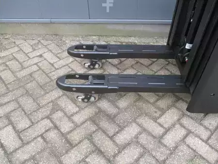 Pallestabler 2018  Toyota SWE140L (9)
