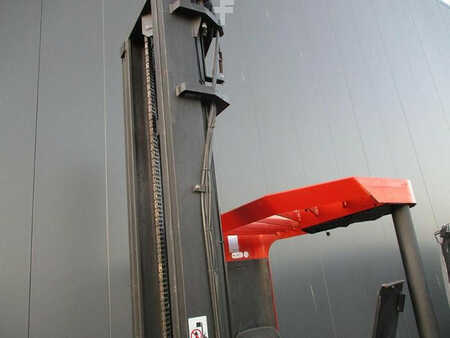 Reach Truck 2004  BT RRB2 (9)