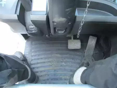 Chariots électriques à 3 roues 2019  Still RX20-20L (6)