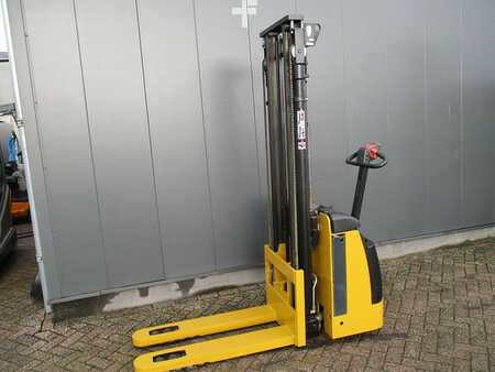 CAT Lift Trucks NSP12K1