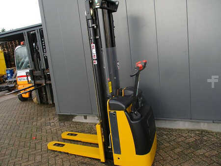 CAT Lift Trucks NSP12K1