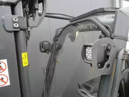 Sähkö - 4 pyör 2019  Linde E16L-02 (12)