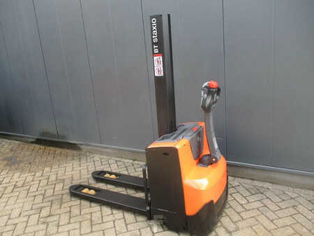 Hochhubwagen 2014  BT SWE 080L (3)