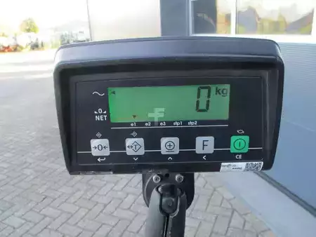 Wózki niskiego podnoszenia 2019  Toyota LWE160 (5)