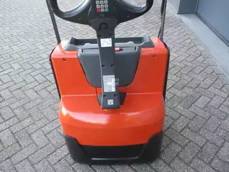 Wózki niskiego podnoszenia 2019  Toyota LWE160 (6)