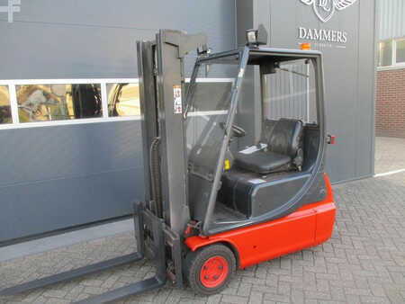 3-wiel elektrische heftrucks 1997  Linde E 16C (2)